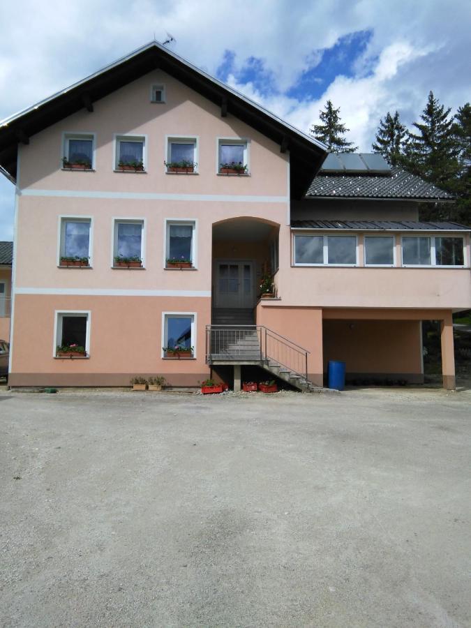 Kmetija Knavs Villa Nova Vas  Eksteriør bilde